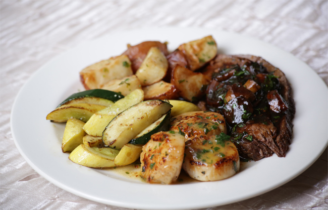 London Broil w/ Mushroom Bordelaise & Pan Seared Scallops w/ Roasted Redskin Potatoes & Two-Tone Squash